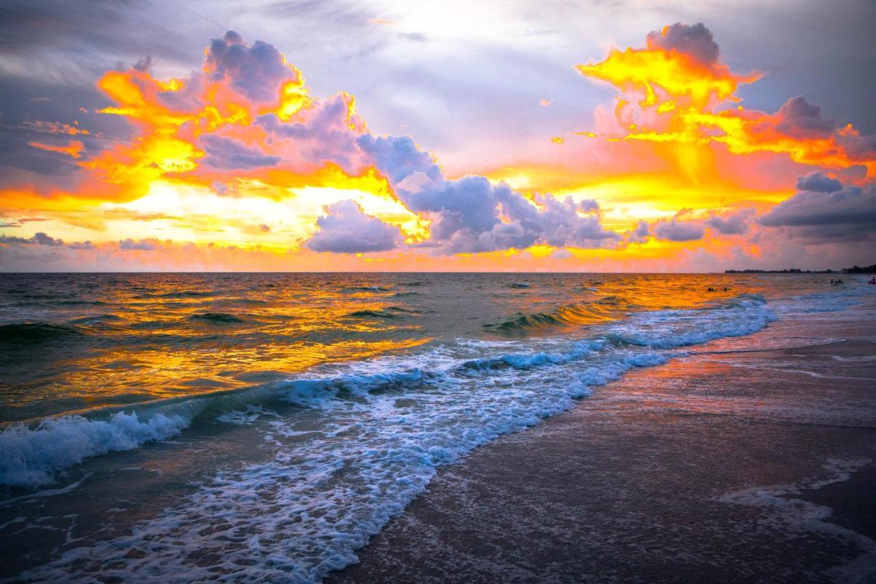 Anna Maria Island Beach Palms 8B Bradenton Beach Buitenkant foto